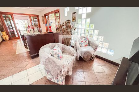 Casa à venda com 339m², 3 quartos e 5 vagasSala