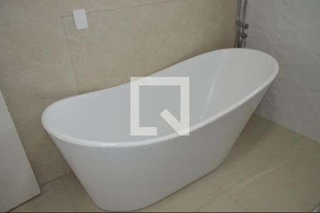 Casa à venda com 350m², 3 quartos e 1 vagaBanheiro da Suíte