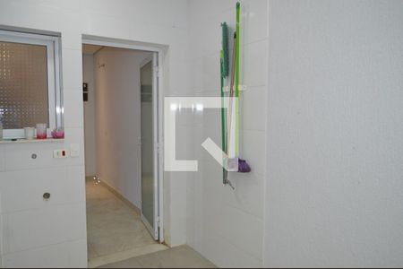 Casa à venda com 350m², 3 quartos e 1 vagaÁrea de Serviço