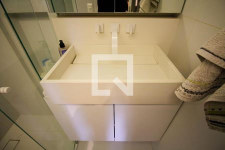 Apartamento à venda com 60m², 2 quartos e 1 vaga Apartamento à venda com 60m², 2 quartos e 1 vagaBanheiro da Suíte