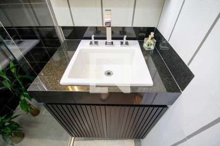 Apartamento à venda com 60m², 2 quartos e 1 vaga Apartamento à venda com 60m², 2 quartos e 1 vagaBanheiro Social