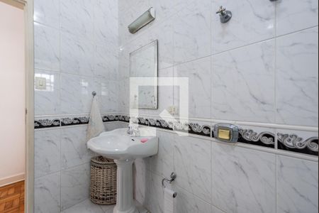 Casa para alugar com 152m², 3 quartos e 2 vagas Casa para alugar com 152m², 3 quartos e 2 vagasBanheiro