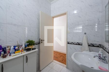 Casa para alugar com 152m², 3 quartos e 2 vagas Casa para alugar com 152m², 3 quartos e 2 vagasBanheiro