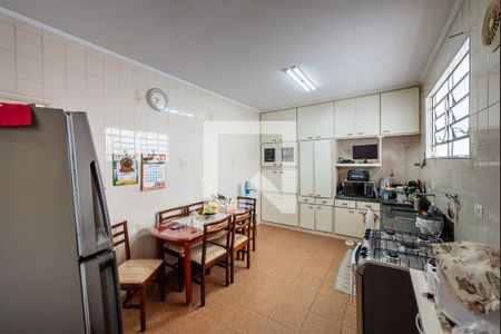 Casa para alugar com 152m², 3 quartos e 2 vagas Casa para alugar com 152m², 3 quartos e 2 vagasCozinha