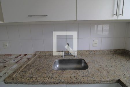 Apartamento à venda com 65m², 2 quartos e 2 vagasPia da cozinha