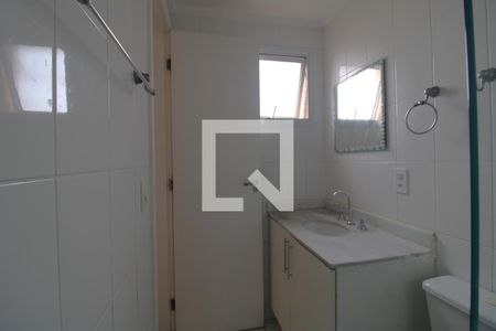 Apartamento à venda com 65m², 2 quartos e 2 vagasBanheiro da suíte