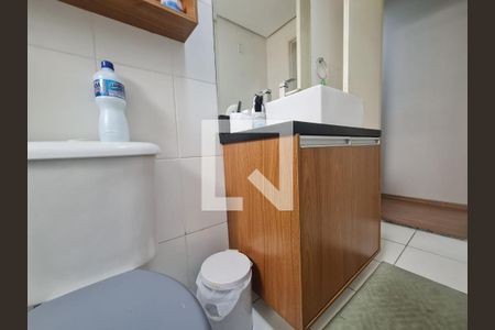 Banheiro Social de apartamento à venda com 2 quartos, 54m² em Macedo, Guarulhos