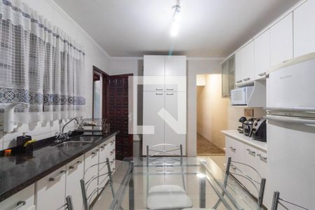 Casa para alugar com 537m², 3 quartos e 2 vagas Casa para alugar com 537m², 3 quartos e 2 vagasCozinha