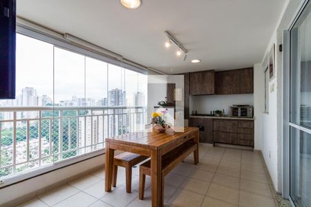 Varanda de apartamento à venda com 2 quartos, 96m² em Vila Andrade, São Paulo