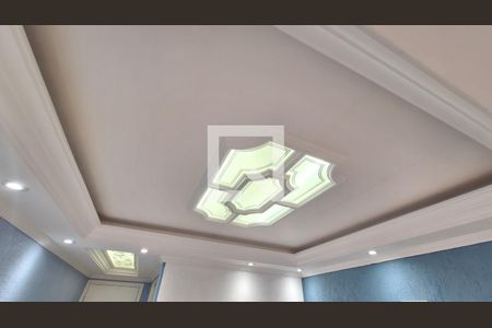 Apartamento para alugar com 84m², 2 quartos e 1 vaga Apartamento para alugar com 84m², 2 quartos e 1 vagaDetalhe do teto