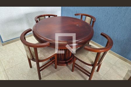 Apartamento para alugar com 84m², 2 quartos e 1 vaga Apartamento para alugar com 84m², 2 quartos e 1 vagaDetalhe da sala