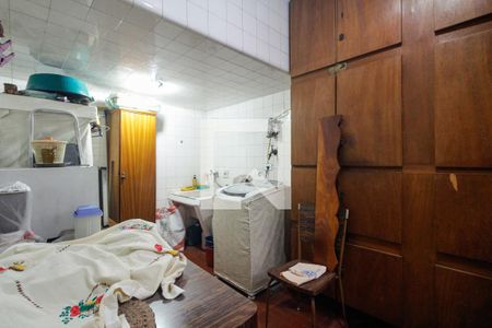 Casa à venda com 272m², 3 quartos e 5 vagasÁrea de Serviço 