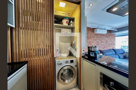 Apartamento à venda com 61m², 1 quarto e 1 vagaÁrea de Serviço