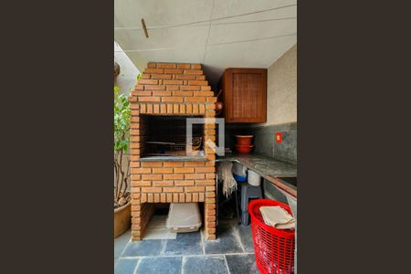 Casa à venda com 181m², 3 quartos e 2 vagasÁrea de Serviço