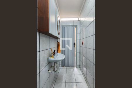 Casa à venda com 181m², 3 quartos e 2 vagasBanheiro de Serviço