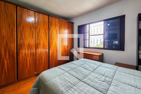 Casa à venda com 181m², 3 quartos e 2 vagasSuíte