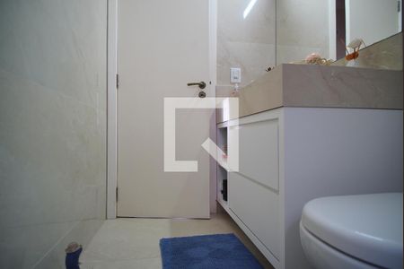 Casa à venda com 180m², 3 quartos e 2 vagasBanheiro Corredor