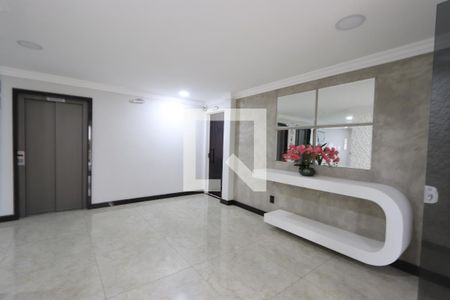 Apartamento à venda com 63m², 3 quartos e 1 vagaÁrea comum - Hall de Entrada