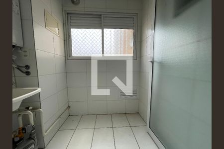Apartamento para alugar com 70m², 3 quartos e 1 vagaÁrea de Serviço