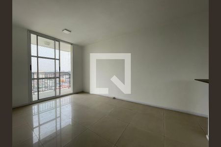 Sala de apartamento para alugar com 3 quartos, 70m² em Rio Pequeno, São Paulo