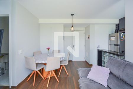 Sala de apartamento à venda com 2 quartos, 44m² em Usina Piratininga, São Paulo