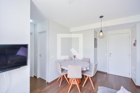 Sala de apartamento à venda com 2 quartos, 44m² em Usina Piratininga, São Paulo