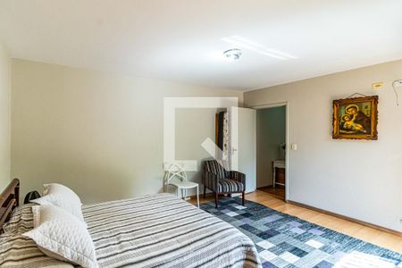 Casa à venda com 180m², 3 quartos e 2 vagas Casa à venda com 180m², 3 quartos e 2 vagasSuite