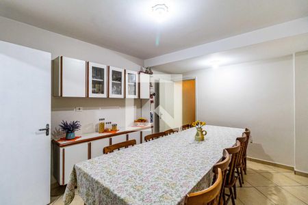 Casa à venda com 180m², 3 quartos e 2 vagas Casa à venda com 180m², 3 quartos e 2 vagasSala de jantar