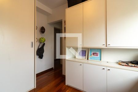 Apartamento à venda com 163m², 3 quartos e 3 vagas Apartamento à venda com 163m², 3 quartos e 3 vagasQuarto 3 - Suíte
