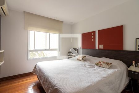 Apartamento à venda com 163m², 3 quartos e 3 vagas Apartamento à venda com 163m², 3 quartos e 3 vagasQuarto 1 - Suíte