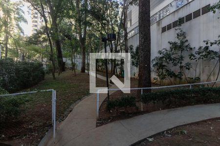 Apartamento à venda com 163m², 3 quartos e 3 vagas Apartamento à venda com 163m², 3 quartos e 3 vagasPet Place