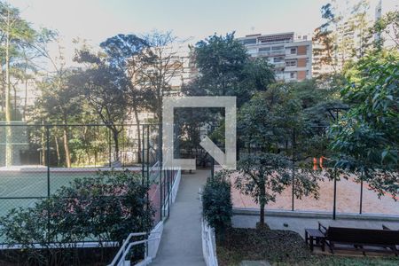 Apartamento à venda com 163m², 3 quartos e 3 vagas Apartamento à venda com 163m², 3 quartos e 3 vagasQuadra Esportiva