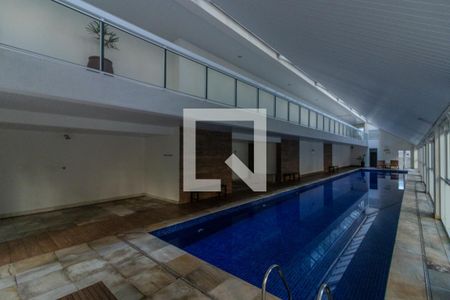 Apartamento à venda com 163m², 3 quartos e 3 vagas Apartamento à venda com 163m², 3 quartos e 3 vagasPiscina Coberta
