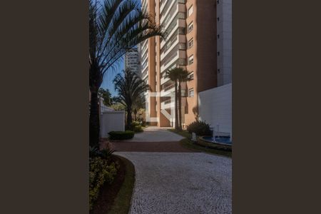 Apartamento à venda com 163m², 3 quartos e 3 vagas Apartamento à venda com 163m², 3 quartos e 3 vagasÁrea externa