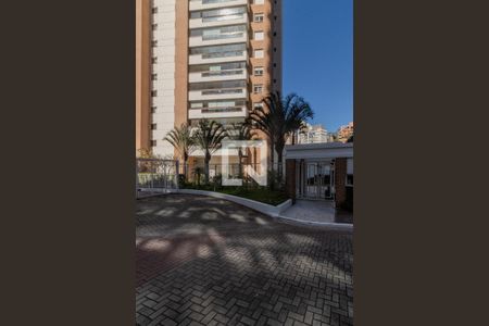 Apartamento à venda com 163m², 3 quartos e 3 vagas Apartamento à venda com 163m², 3 quartos e 3 vagasÁrea externa