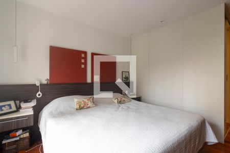 Apartamento à venda com 163m², 3 quartos e 3 vagas Apartamento à venda com 163m², 3 quartos e 3 vagasQuarto 1 - Suíte