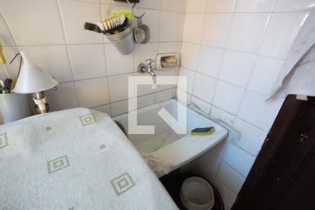 Casa à venda com 240m², 2 quartos e 2 vagasÁrea de Serviço