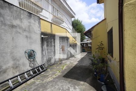 Casa à venda com 240m², 2 quartos e 2 vagasÁrea comum