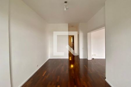 Apartamento para alugar com 190m², 4 quartos e 3 vagas Apartamento para alugar com 190m², 4 quartos e 3 vagasSala