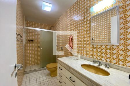 Apartamento para alugar com 190m², 4 quartos e 3 vagas Apartamento para alugar com 190m², 4 quartos e 3 vagasBanheiro