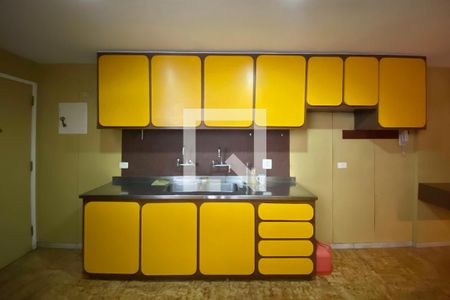 Apartamento para alugar com 190m², 4 quartos e 3 vagas Apartamento para alugar com 190m², 4 quartos e 3 vagasCozinha