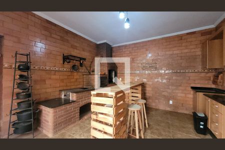 Casa à venda com 280m², 5 quartos e 3 vagas Casa à venda com 280m², 5 quartos e 3 vagasÁrea gourmet