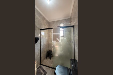 Casa à venda com 280m², 5 quartos e 3 vagas Casa à venda com 280m², 5 quartos e 3 vagasBanheiro da Suíte 3