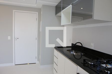 Sala e Cozinha de apartamento para alugar com 1 quarto, 32m² em Barra Funda, São Paulo