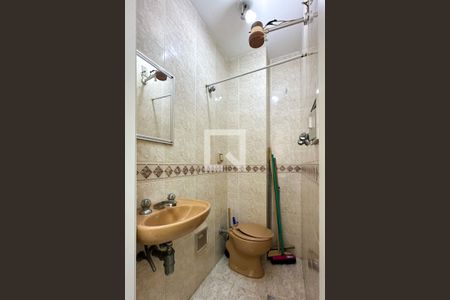 Apartamento à venda com 100m², 3 quartos e 1 vaga Apartamento à venda com 100m², 3 quartos e 1 vagaBanheiro de serviço