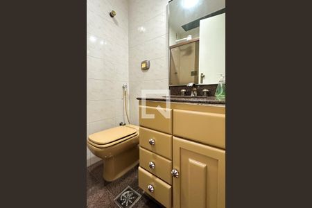 Apartamento à venda com 100m², 3 quartos e 1 vaga Apartamento à venda com 100m², 3 quartos e 1 vagaBanheiro Social