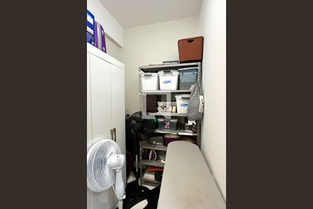 Apartamento à venda com 100m², 3 quartos e 1 vaga Apartamento à venda com 100m², 3 quartos e 1 vagaQuarto de Serviço