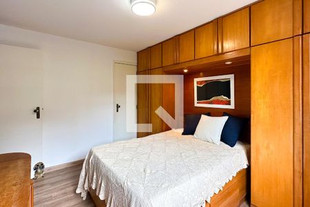 Suíte de apartamento à venda com 3 quartos, 100m² em Jardim Botânico, Rio de Janeiro