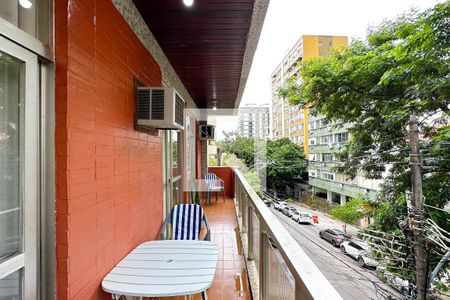 Sala de apartamento à venda com 3 quartos, 100m² em Jardim Botânico, Rio de Janeiro