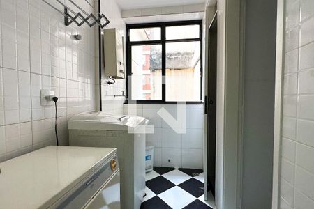 Apartamento à venda com 100m², 3 quartos e 1 vaga Apartamento à venda com 100m², 3 quartos e 1 vagaÁrea de Serviço